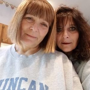 Meet your Posher, Pam